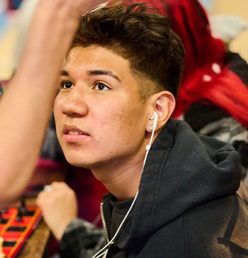 Christopher Z, 16, looking for a forever family