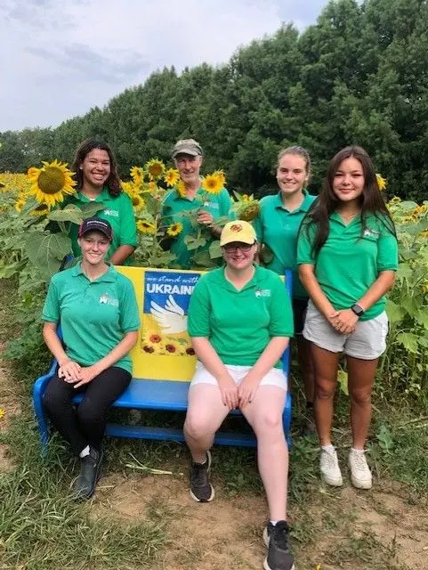 ClarksElioakFarmStaff